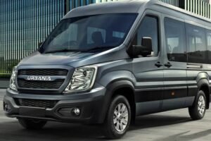 Force Urbania – Premium Air-Conditioned Van